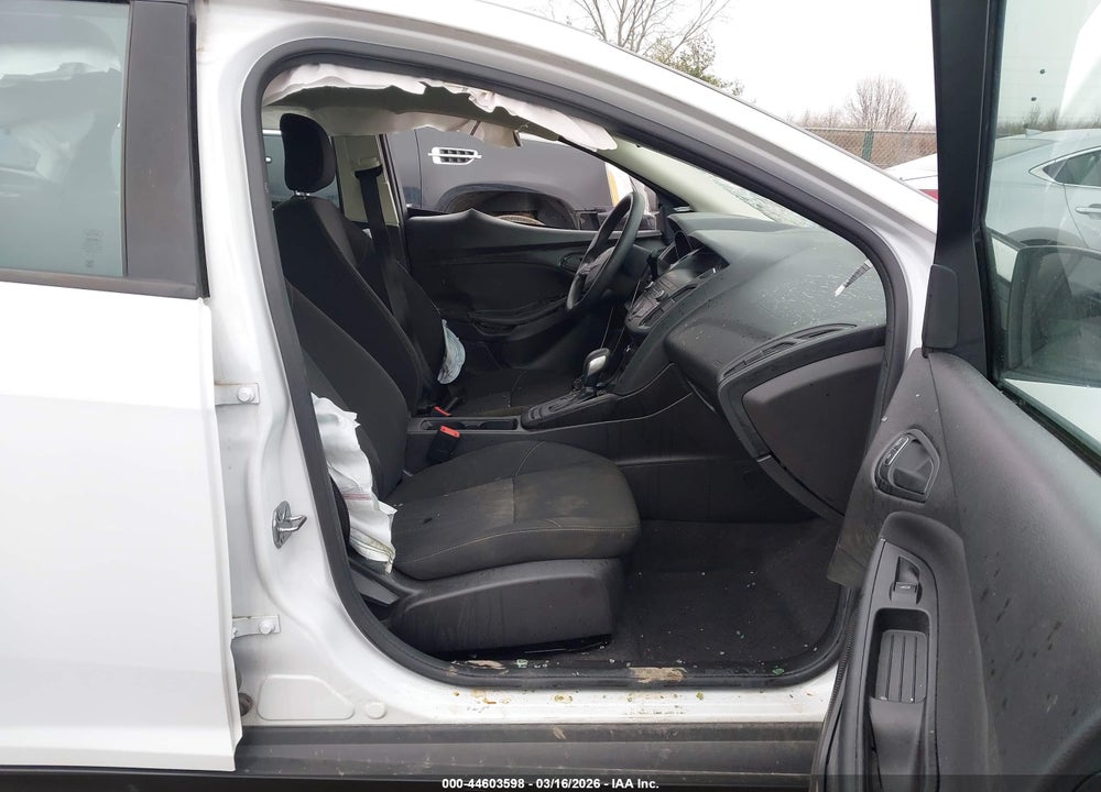 2018 FORD FOCUS S VIN: 1FADP3E26JL210116