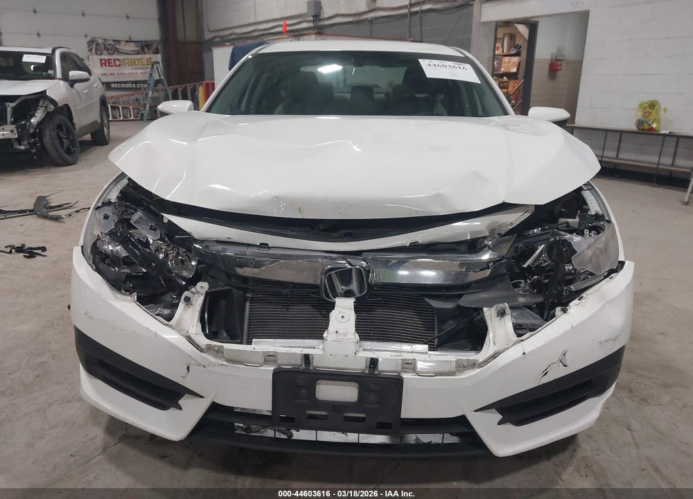 2017 HONDA CIVIC LX VIN: 2HGFC2F55HH521031