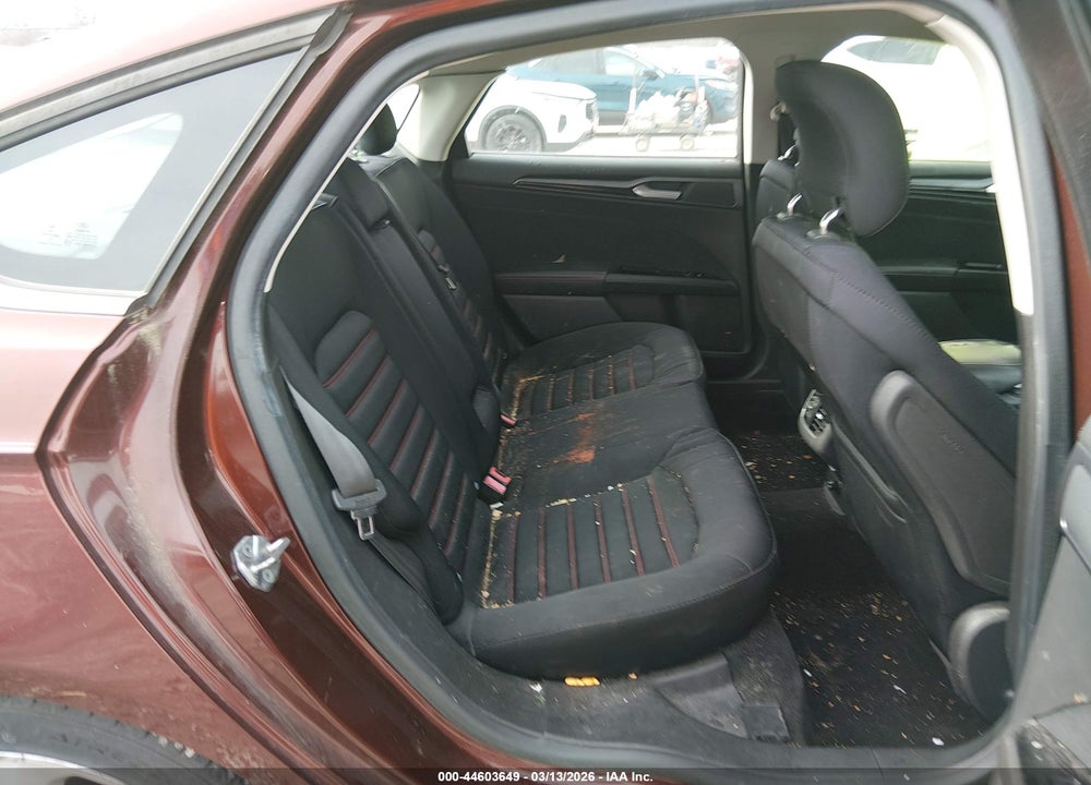 2015 FORD FUSION SE VIN: 3FA6P0H75FR143368