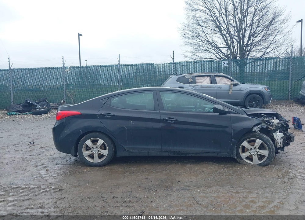 2013 HYUNDAI ELANTRA GLS/LIMITED VIN: KMHDH4AE1DU551754