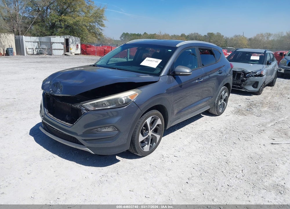 2017 HYUNDAI TUCSON SPORT VIN: KM8J33A21HU367681