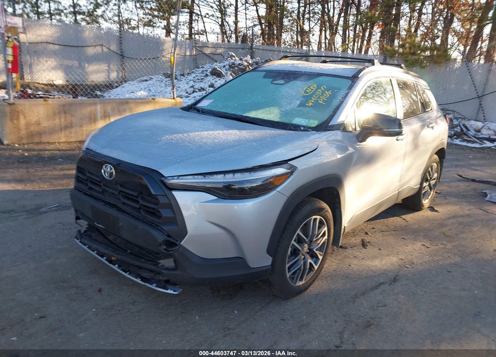 2026 TOYOTA COROLLA CROSS XLE VIN: 7MUDAABG4TV154250