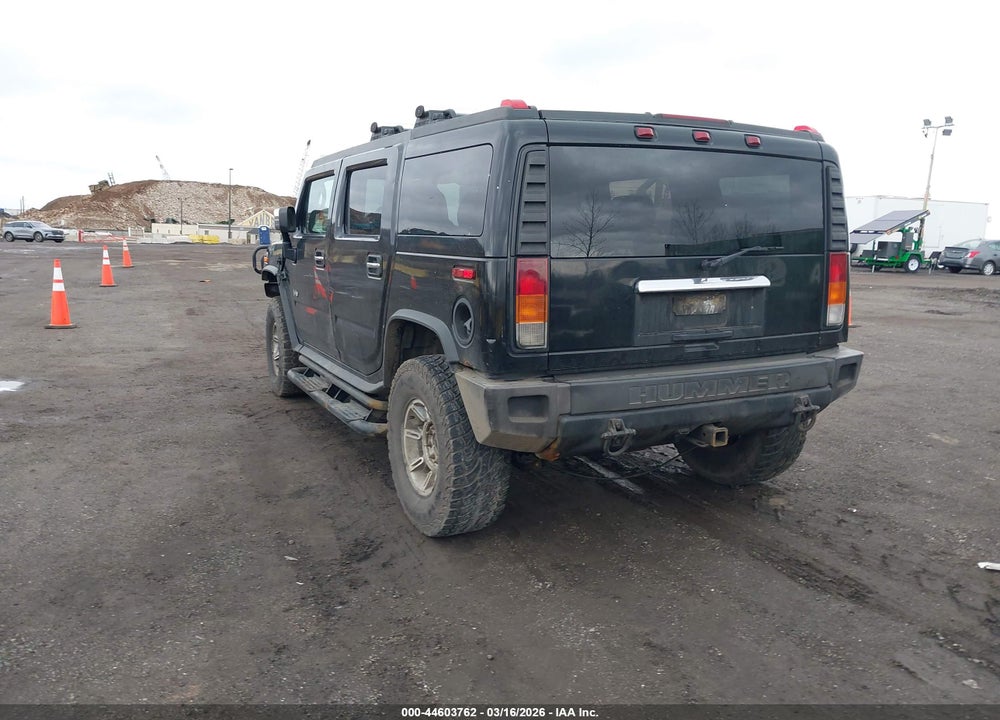 2003 HUMMER H2 VIN: 5GRGN23U83H118537