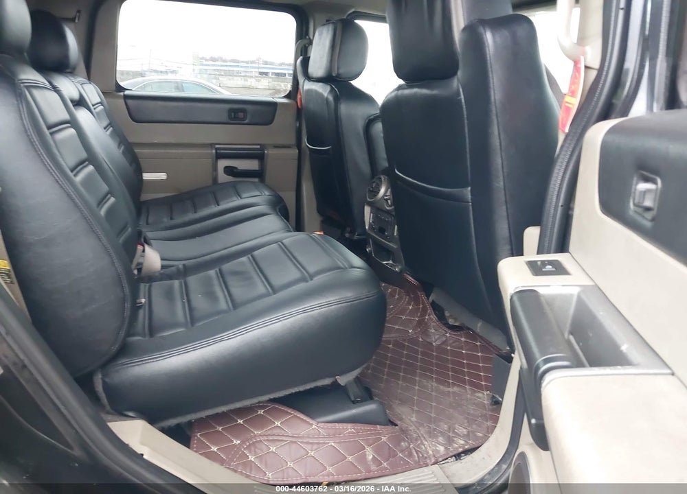 2003 HUMMER H2 VIN: 5GRGN23U83H118537