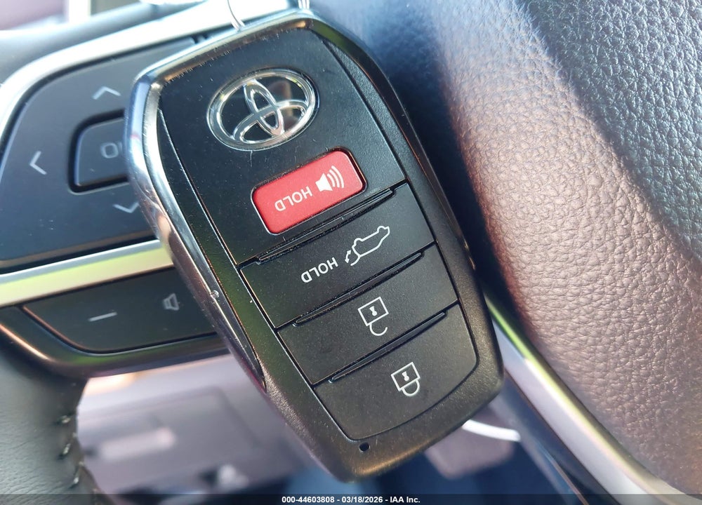 2025 TOYOTA HIGHLANDER HYBRID PLATINUM VIN: 5TDEBRCHXSS662772