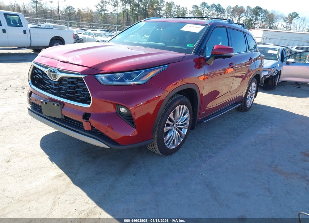 2025 TOYOTA HIGHLANDER HYBRID PLATINUM VIN: 5TDEBRCHXSS662772
