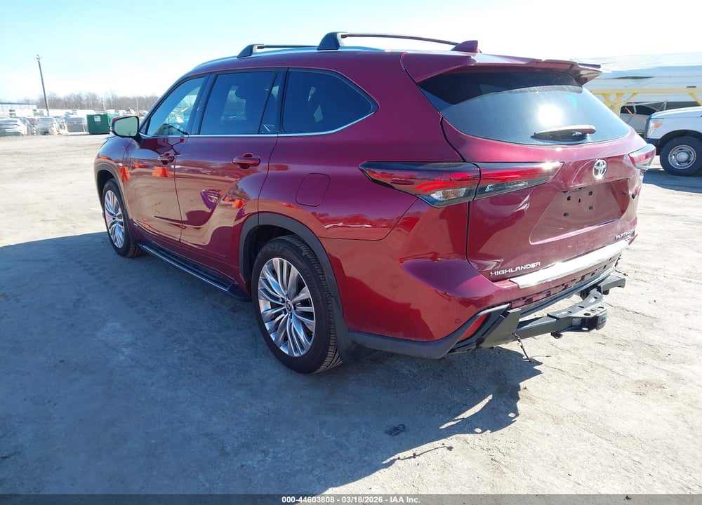 2025 TOYOTA HIGHLANDER HYBRID PLATINUM VIN: 5TDEBRCHXSS662772