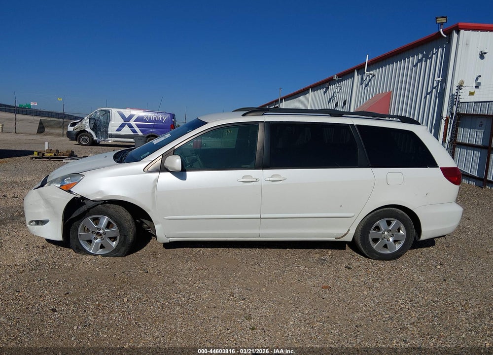 2009 TOYOTA SIENNA XLE VIN: 5TDZK22C49S267043