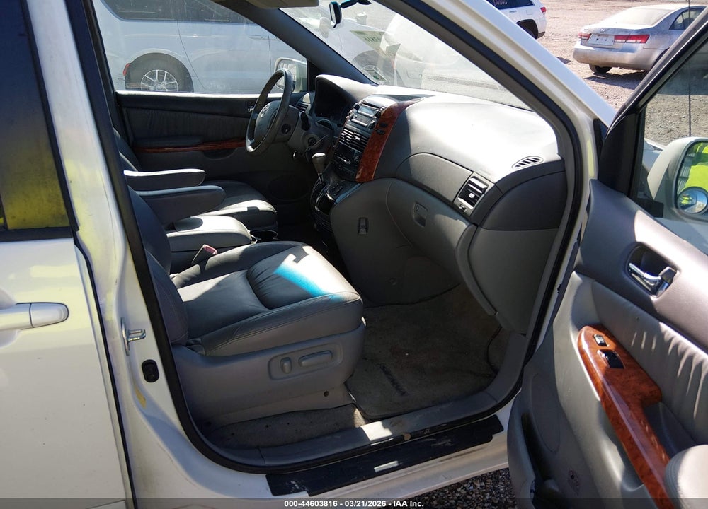 2009 TOYOTA SIENNA XLE VIN: 5TDZK22C49S267043