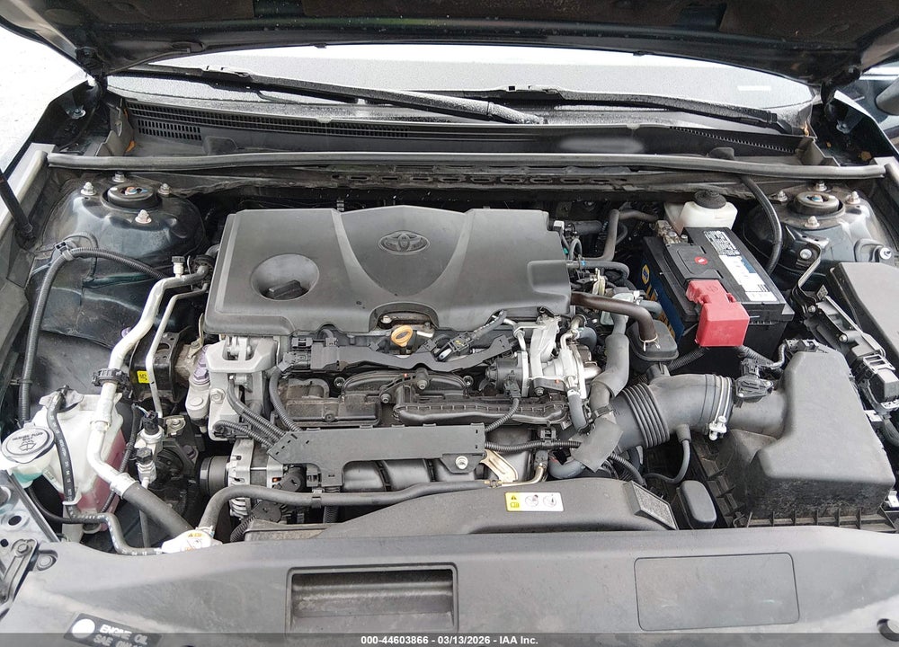 2019 TOYOTA CAMRY LE VIN: 4T1B11HK7KU690032