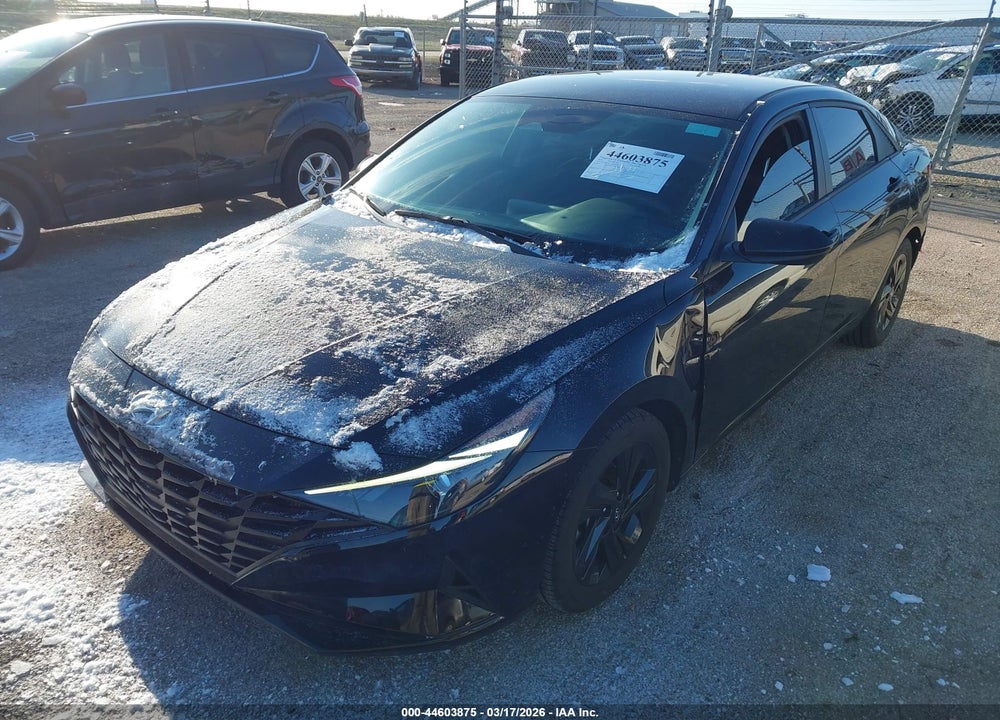 2021 HYUNDAI ELANTRA SEL VIN: KMHLM4AG7MU128170