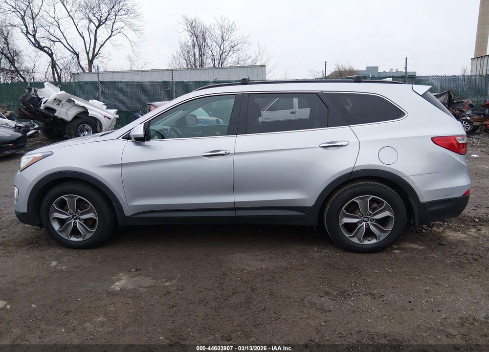 2016 HYUNDAI SANTA FE SE VIN: KM8SMDHF2GU135153