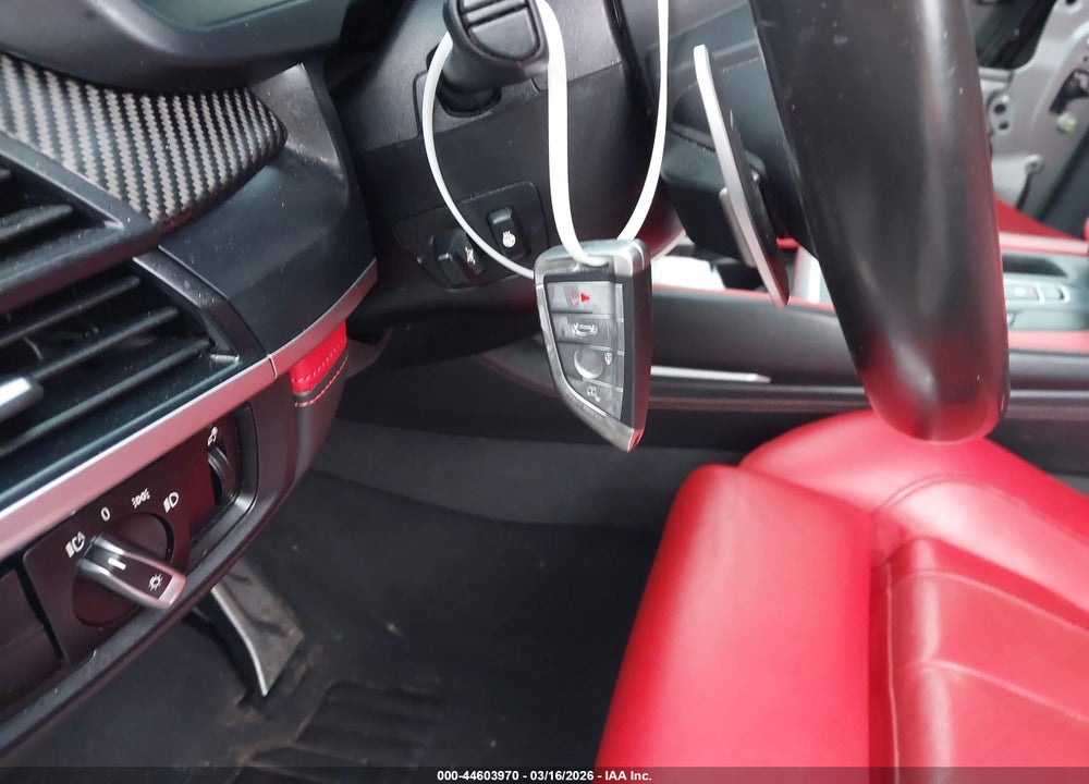 2016 BMW X5 M VIN: 5YMKT6C58G0R79357