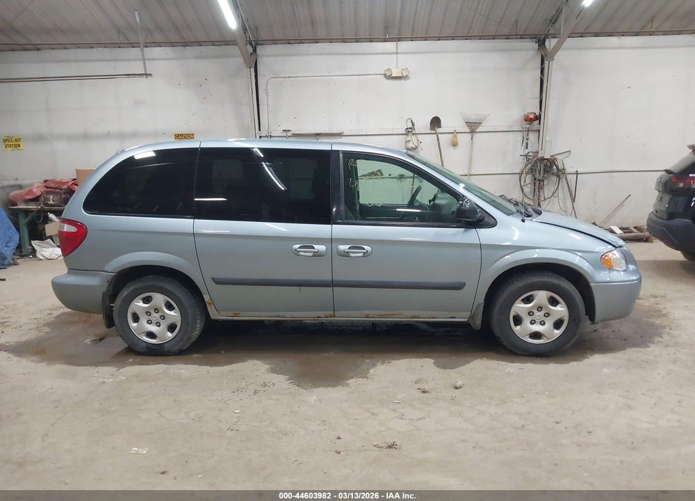 2006 CHRYSLER TOWN & COUNTRY VIN: 1A4GP45R66B558953