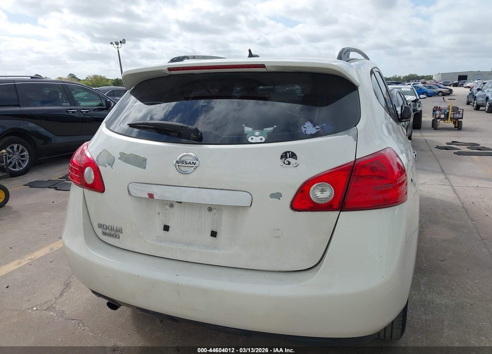 2014 NISSAN ROGUE SELECT S VIN: JN8AS5MTXEW606589