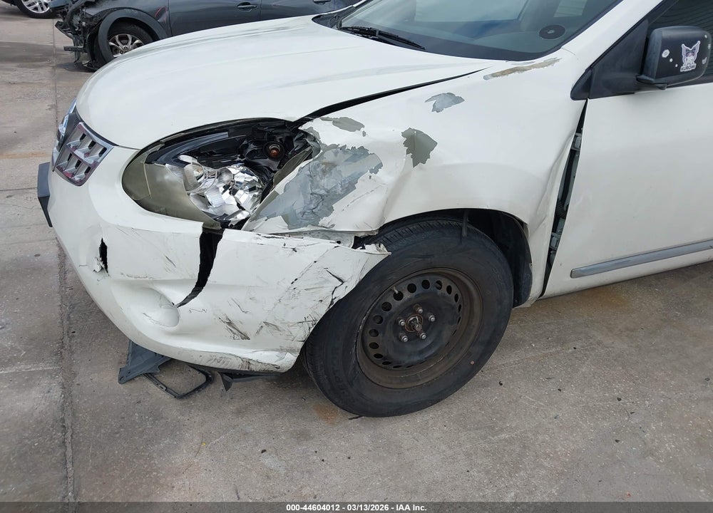 2014 NISSAN ROGUE SELECT S VIN: JN8AS5MTXEW606589