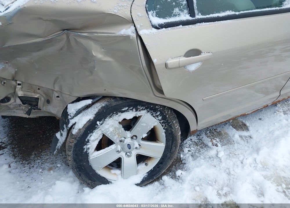 2007 FORD FUSION SE VIN: 3FAHP07197R135443