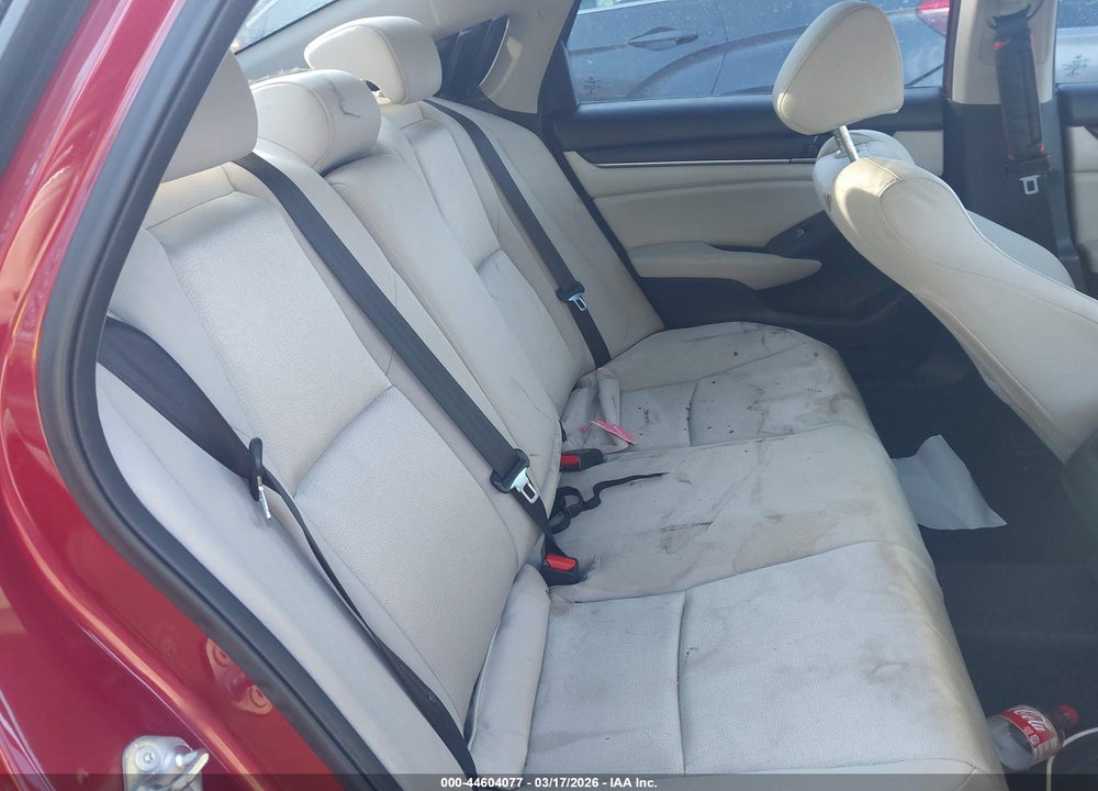 2018 HONDA ACCORD EX VIN: 1HGCV1F41JA007843