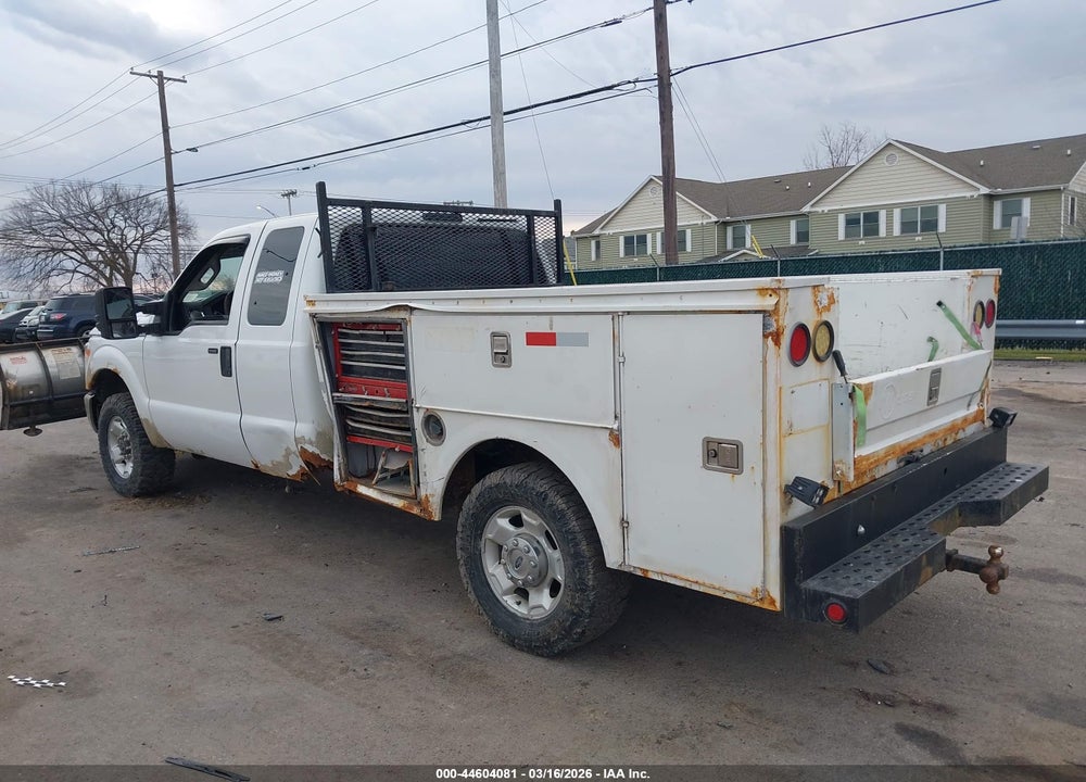 2011 FORD F-250 XLT VIN: 1FT7X2B65BEC17055