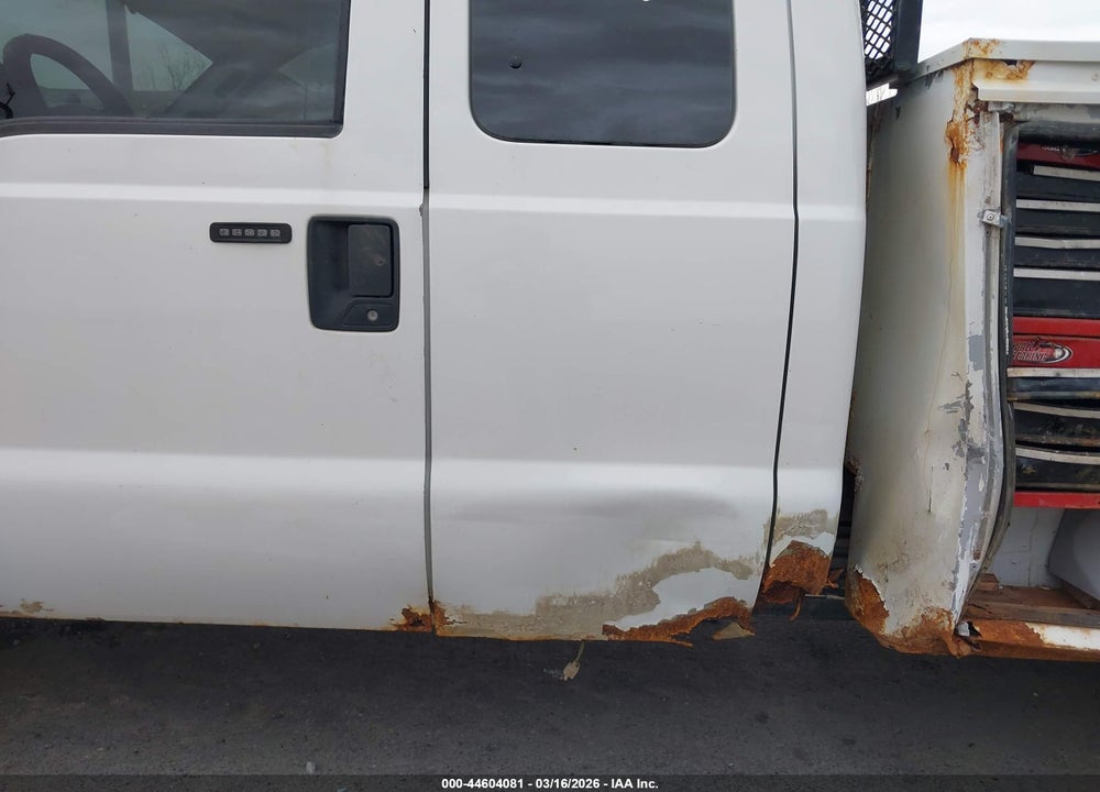 2011 FORD F-250 XLT VIN: 1FT7X2B65BEC17055
