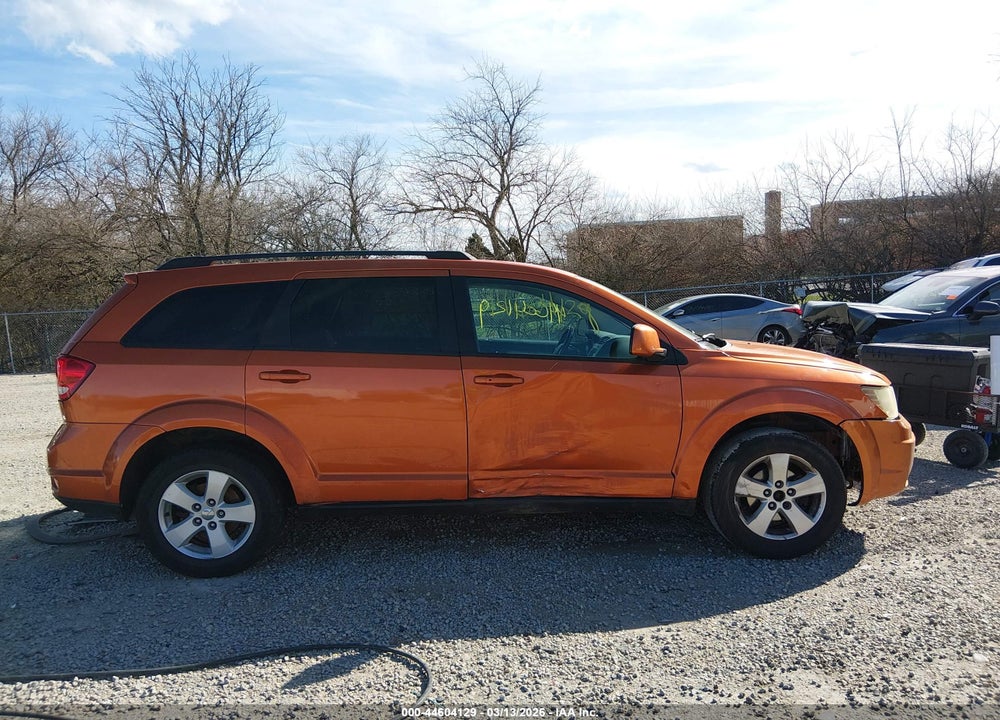 2011 DODGE JOURNEY MAINSTREET VIN: 3D4PG1FG7BT552592