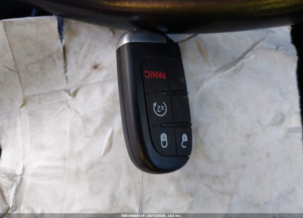 2011 DODGE JOURNEY MAINSTREET VIN: 3D4PG1FG7BT552592