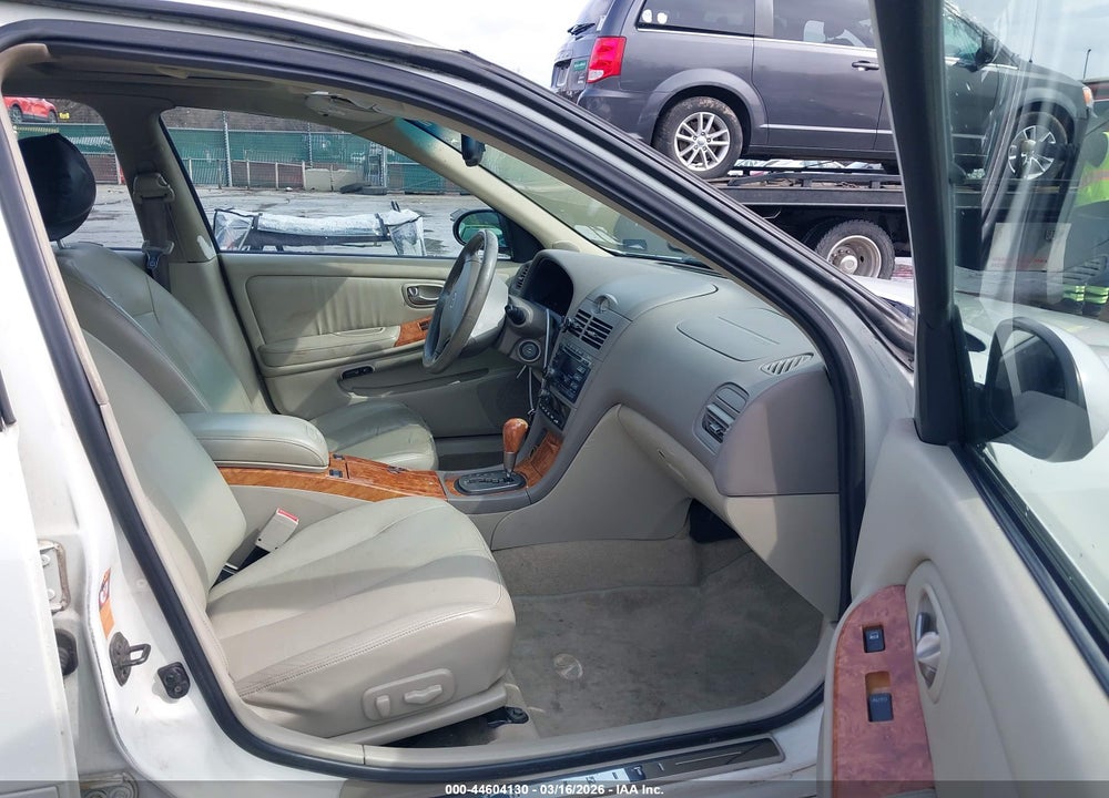 2004 INFINITI I35 LUXURY VIN: JNKDA31A44T204181