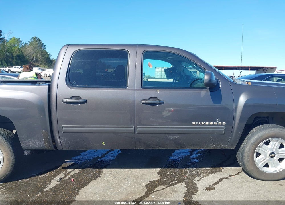 2010 CHEVROLET SILVERADO 1500 LT VIN: 3GCRCSE05AG141632