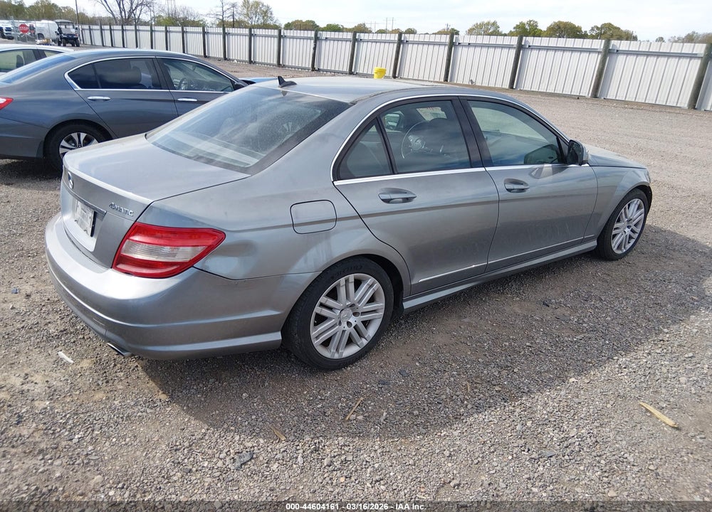 2008 MERCEDES-BENZ C 300 LUXURY 4MATIC/SPORT 4MATIC VIN: WDDGF81X28F115172