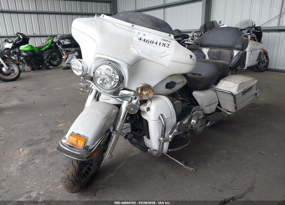 2012 HARLEY-DAVIDSON FLHTCU ULTRA CLASSIC ELECTRA GLD VIN: 1HD1FCM12CB644064