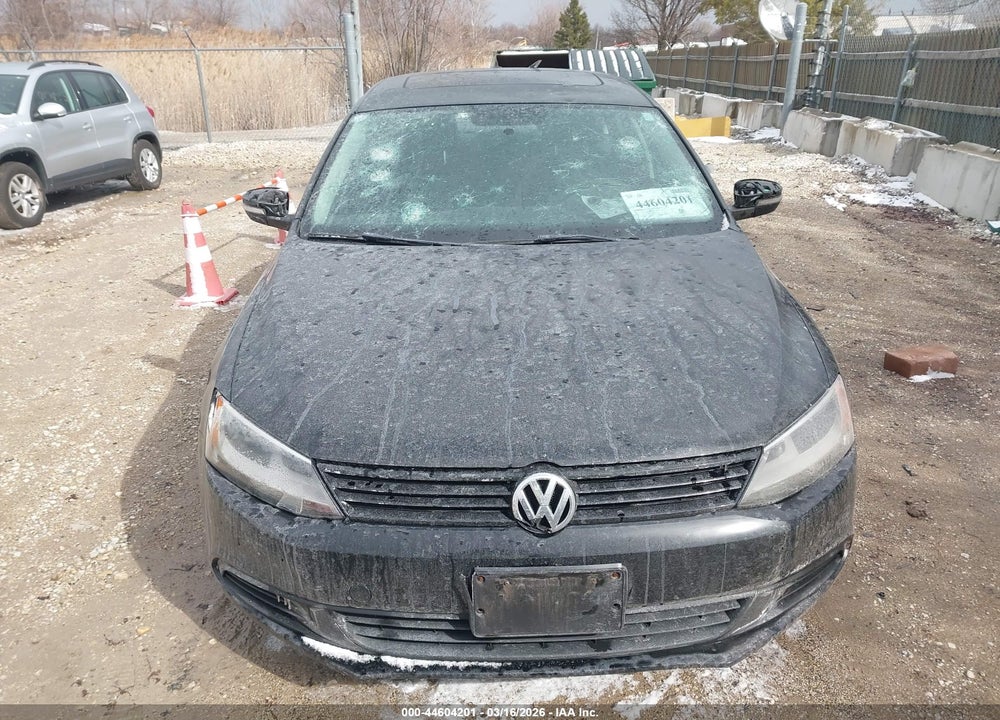2011 VOLKSWAGEN JETTA 2.5L SE VIN: 3VWDZ7AJ1BM397710