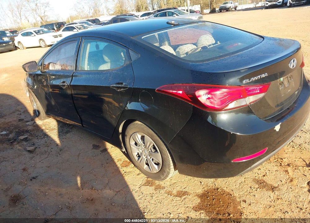 2016 HYUNDAI ELANTRA SE VIN: 5NPDH4AE3GH759881