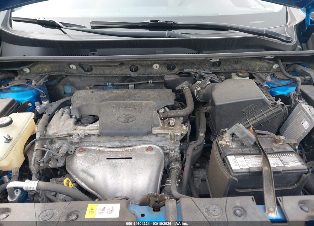 2016 TOYOTA RAV4 XLE VIN: JTMRFREV8GJ102326