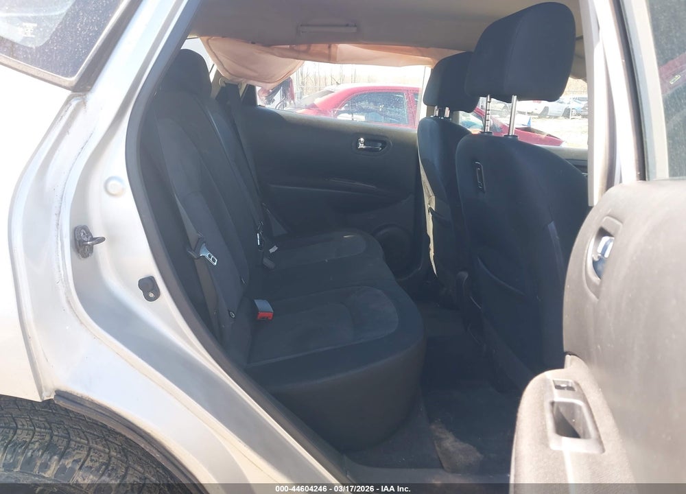 2011 NISSAN ROGUE S VIN: JN8AS5MV3BW688968