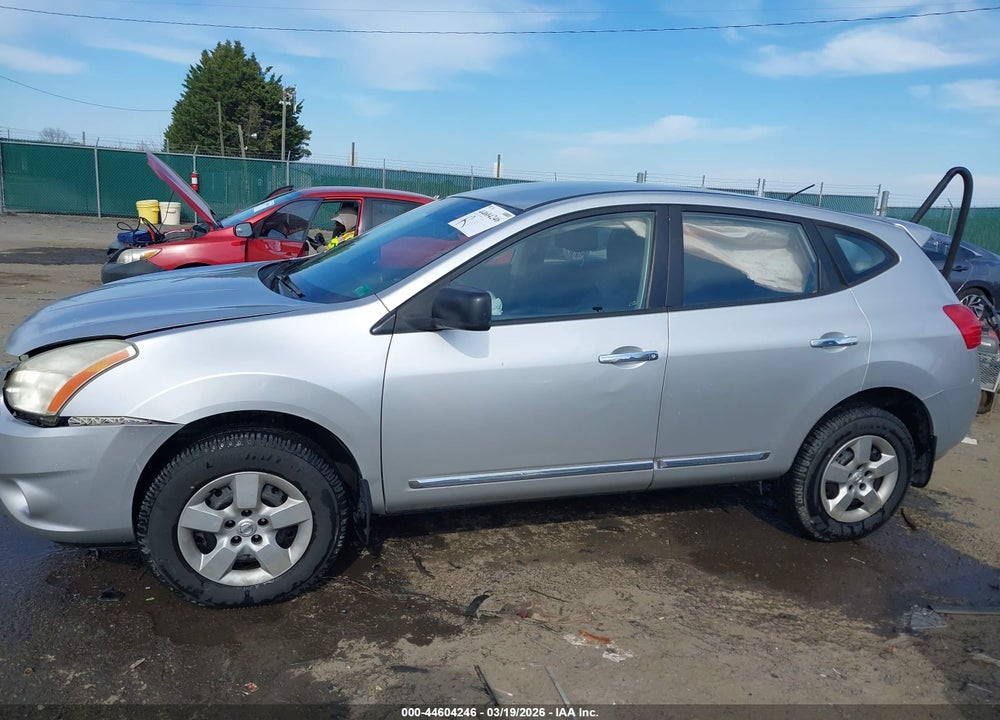 2011 NISSAN ROGUE S VIN: JN8AS5MV3BW688968