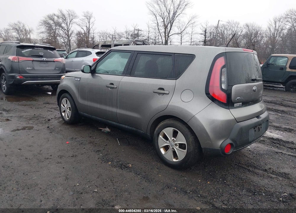 2015 KIA SOUL VIN: KNDJN2A22F7233718