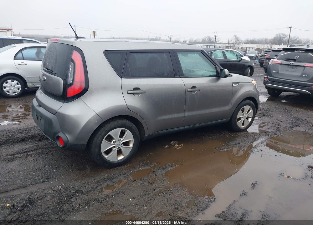 2015 KIA SOUL VIN: KNDJN2A22F7233718