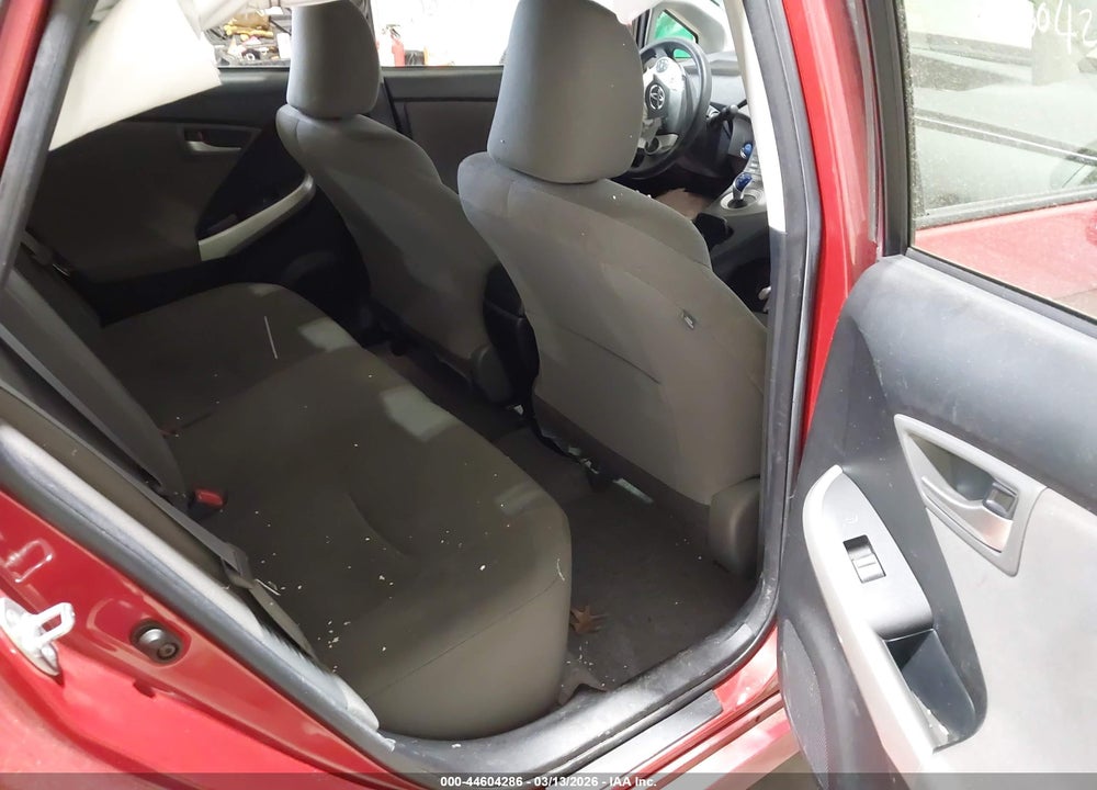 2014 TOYOTA PRIUS TWO VIN: JTDKN3DU0E1756986