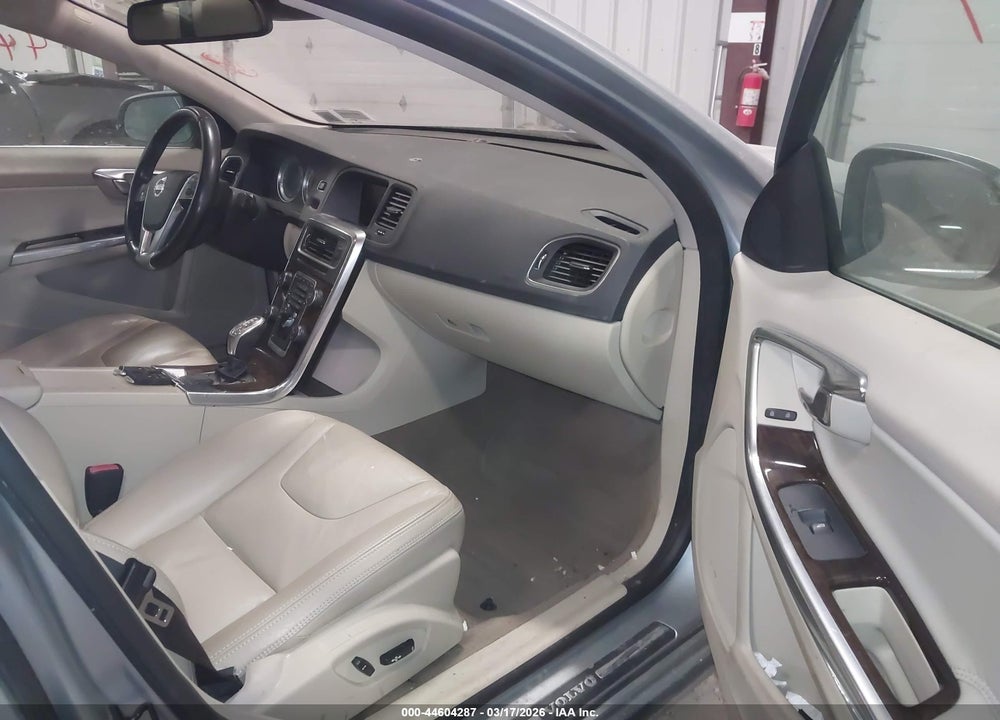 2013 VOLVO S60 T5 VIN: YV1612FH5D2187403