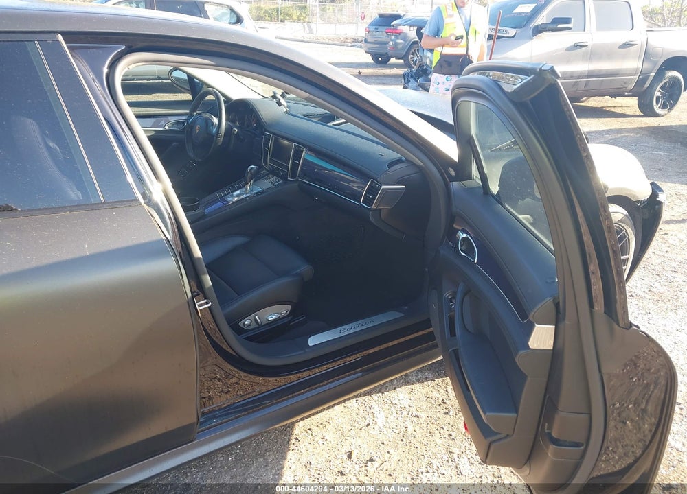 2016 PORSCHE PANAMERA 4 VIN: WP0AA2A71GL000980