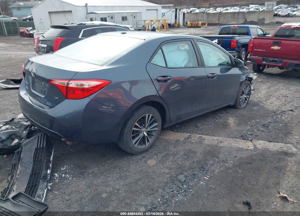 2018 TOYOTA COROLLA LE VIN: 2T1BURHE5JC046609
