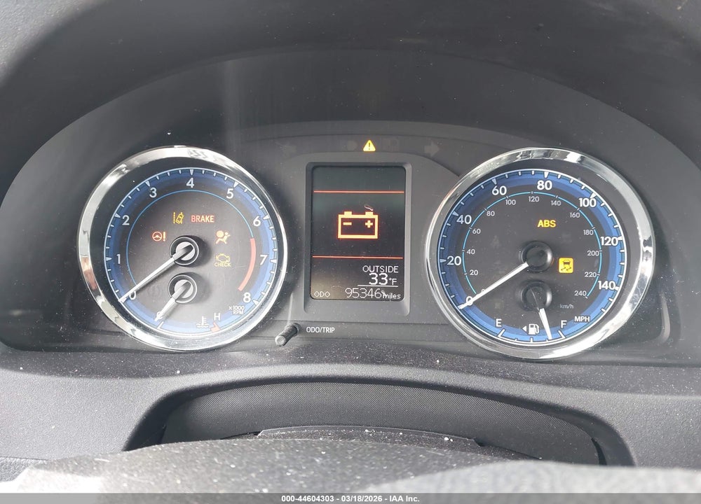 2018 TOYOTA COROLLA LE VIN: 2T1BURHE5JC046609