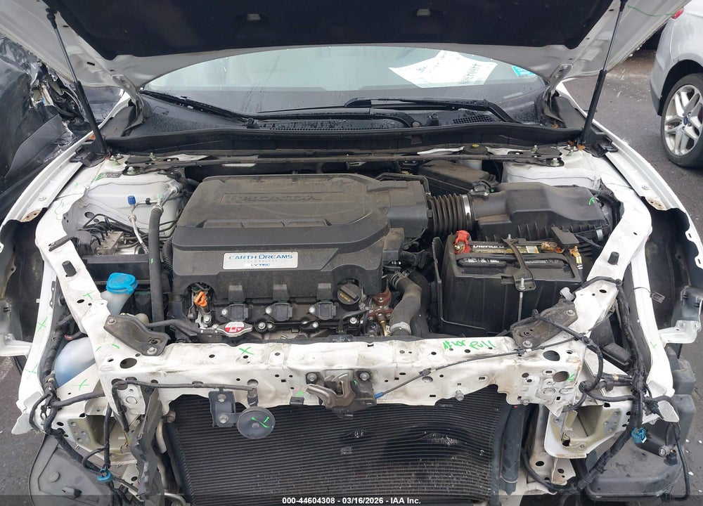 2017 HONDA ACCORD EX-L V6 VIN: 1HGCR3F84HA045094