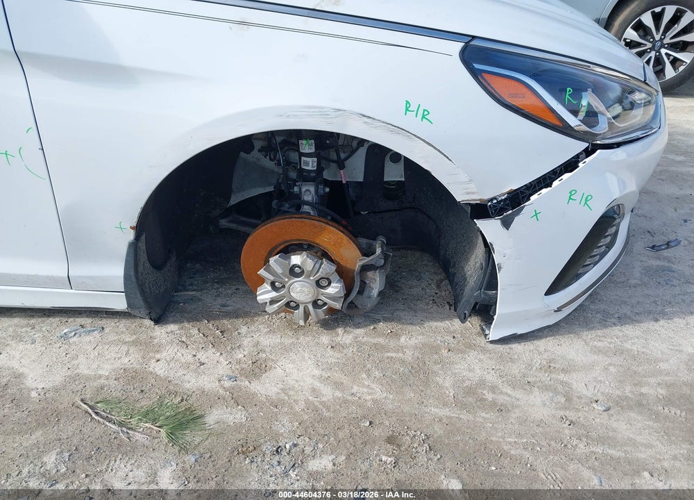 2019 HYUNDAI SONATA SEL VIN: 5NPE34AF8KH800882