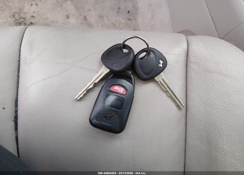 2006 HYUNDAI SONATA GLS V6/LX V6 VIN: 5NPEU46F06H064371