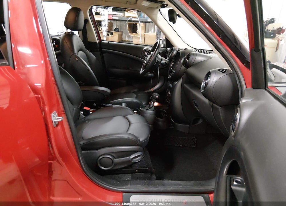2015 MINI COUNTRYMAN COOPER S VIN: WMWZC5C54FWP42326