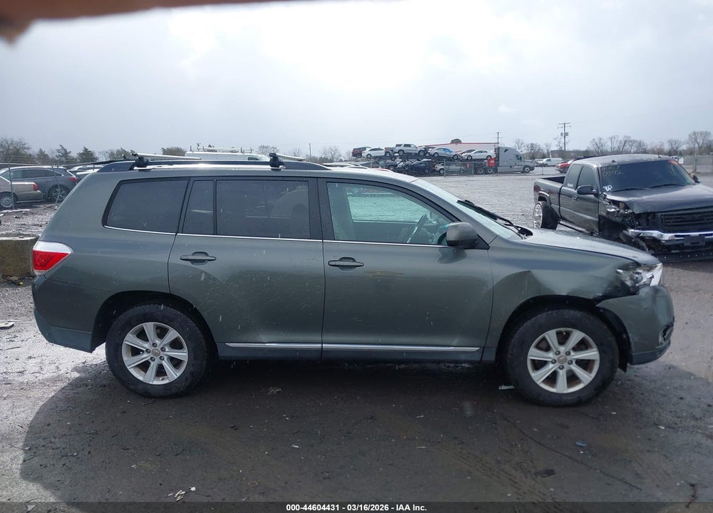 2012 TOYOTA HIGHLANDER BASE V6 VIN: 5TDBK3EH1CS162854