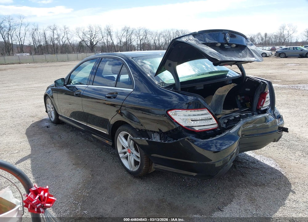 2013 MERCEDES-BENZ C 300 SPORT 4MATIC VIN: WDDGF8AB5DR286625