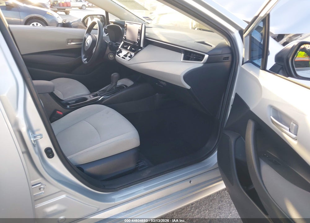 2021 TOYOTA COROLLA LE VIN: 5YFEPMAE1MP215126