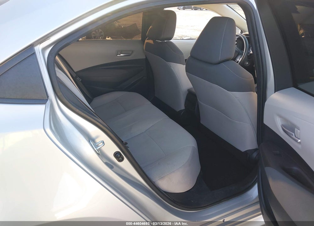 2021 TOYOTA COROLLA LE VIN: 5YFEPMAE1MP215126